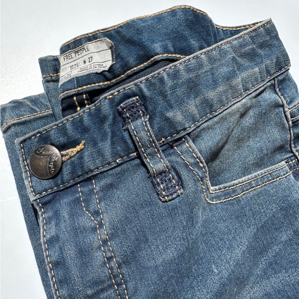 NWOT Free People Skinny Straight Leg Blue Denim Jeans - Picture 7 of 12